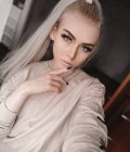 Встретьте Женщина : Denhika, 28 лет до Германия  Oberndorf